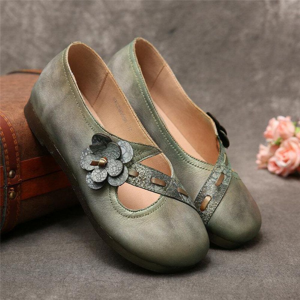 Vintage Handgefertigte Weiche Leder Blumenriemen Grün Slip Auf Flachen Schuhen