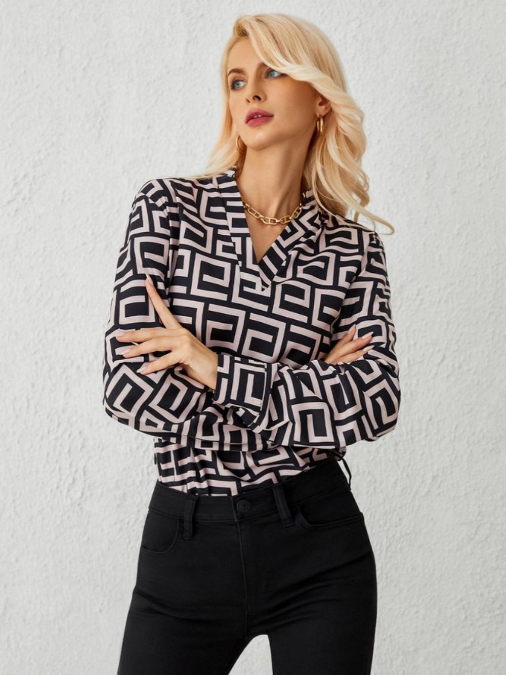 Daily Langarm Urban Geometric Regular Fit Top