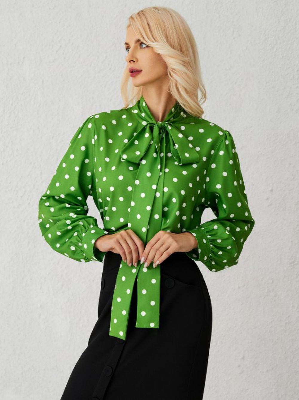 Grüne Lockere Polka Dotslangärmlige Elegante Stehkragenoberteile Mit H-Linie