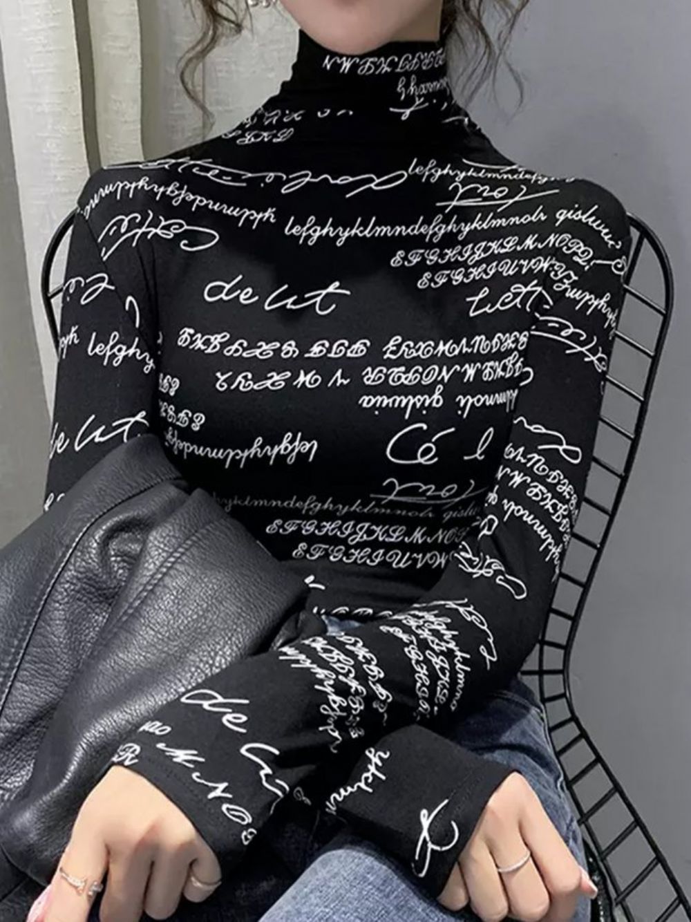 Tägliches Langärmliges Normal Geschnittenes Rollkragen-T-Shirt Mit Textbuchstaben