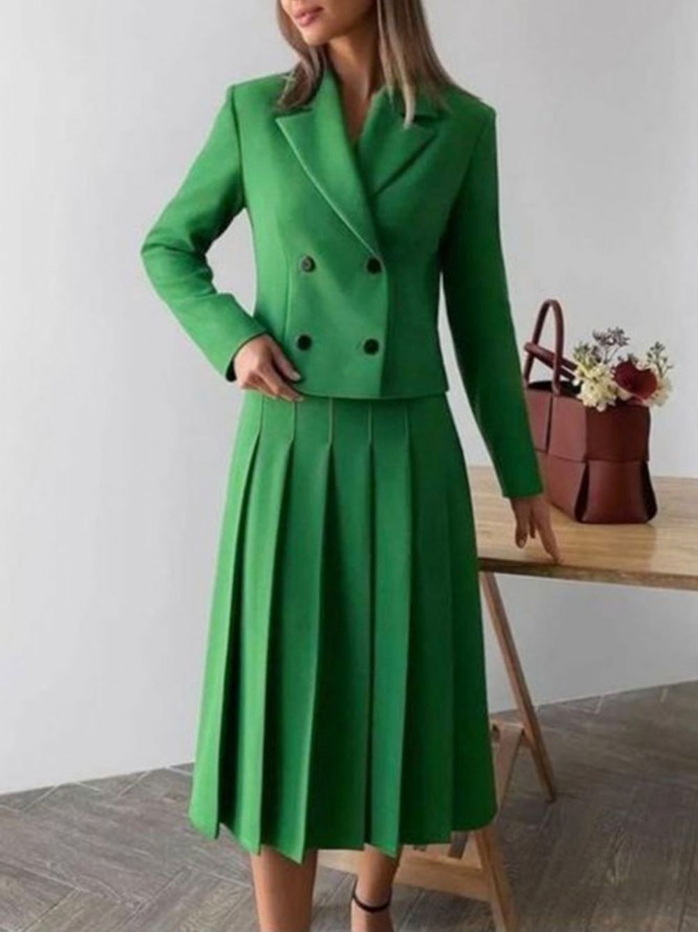 Daily Plain Green Regular Fit Eleganter Rock