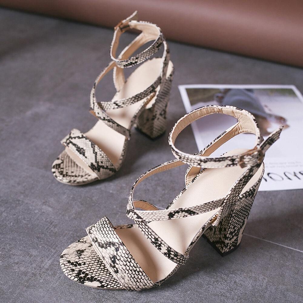 Frauen Casual Schlangenmuster Schnalle Rutschfeste Tragbare Chunky Heels Stripe Sandalen