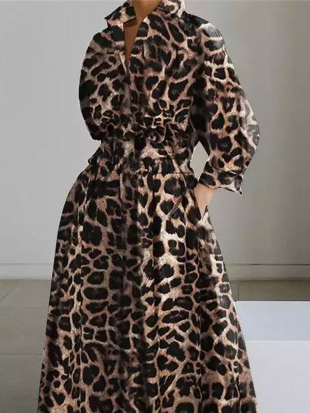 Tägliches Langärmliges Urban Leopard Dress Mit Hemdkragen