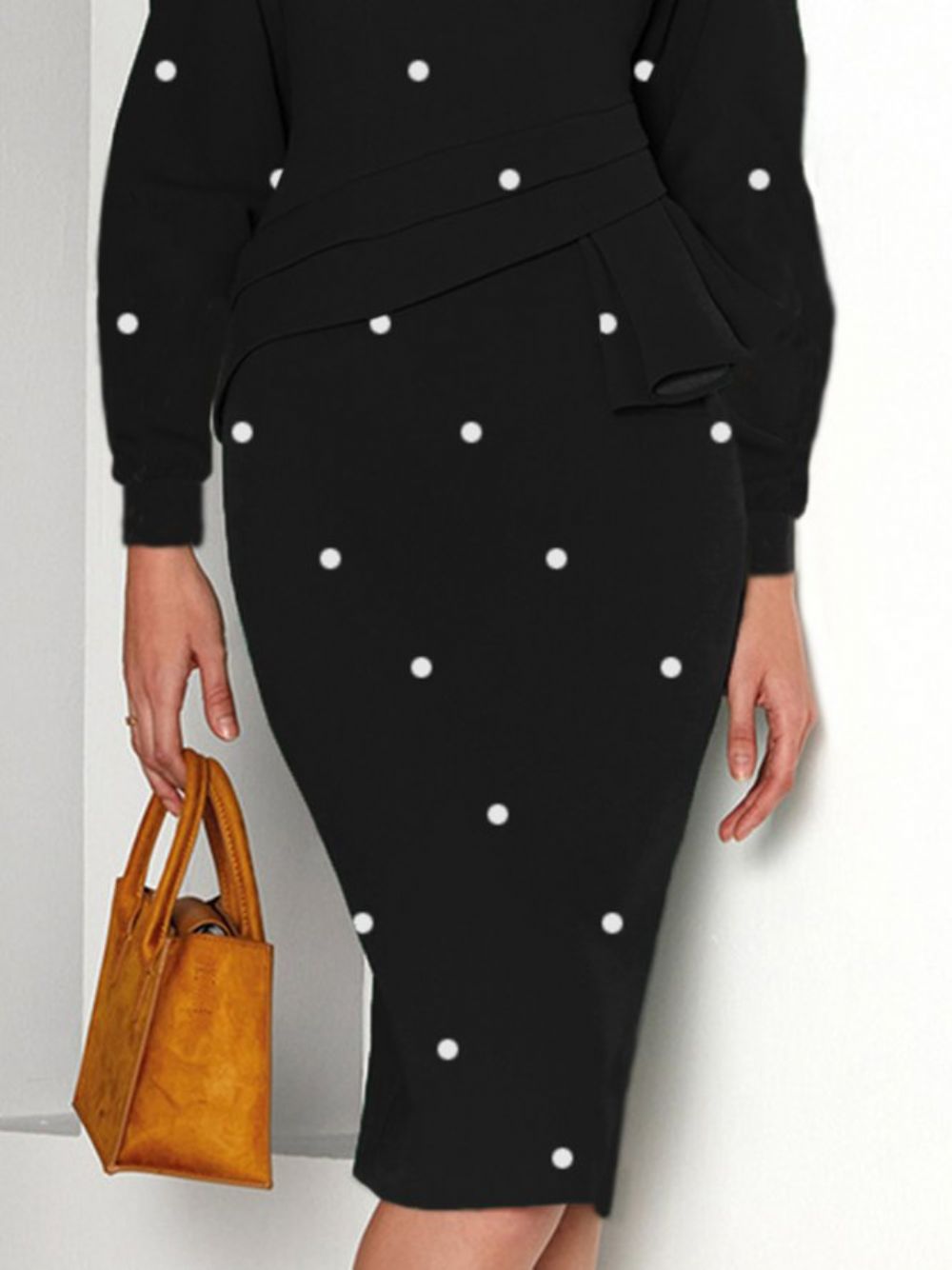 Urban Langarm Polka Dots Knielanges Kleid Mit Rundhalsausschnitt