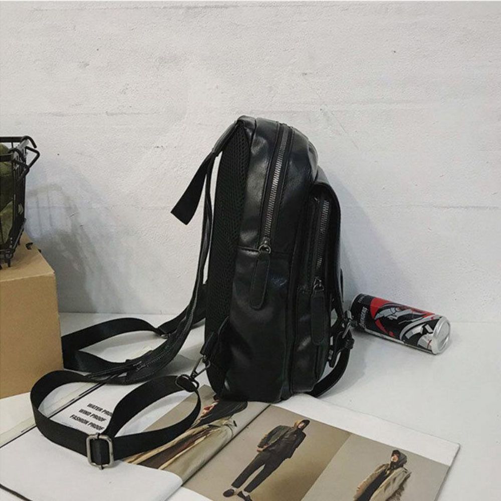 Männer Retro-Kopfhörerloch Multi-Carry-Usb-Aufladung Mehrschichtige Wasserdichte Umhängetasche Brusttasche Sling Bag