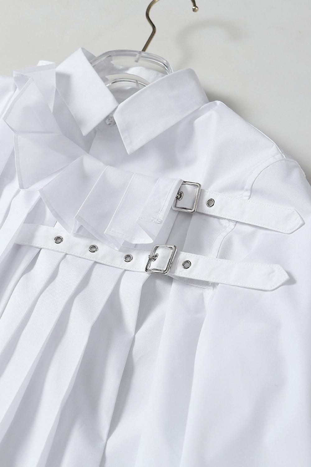 Gefaltetes Button-Down-Hemd Vorne